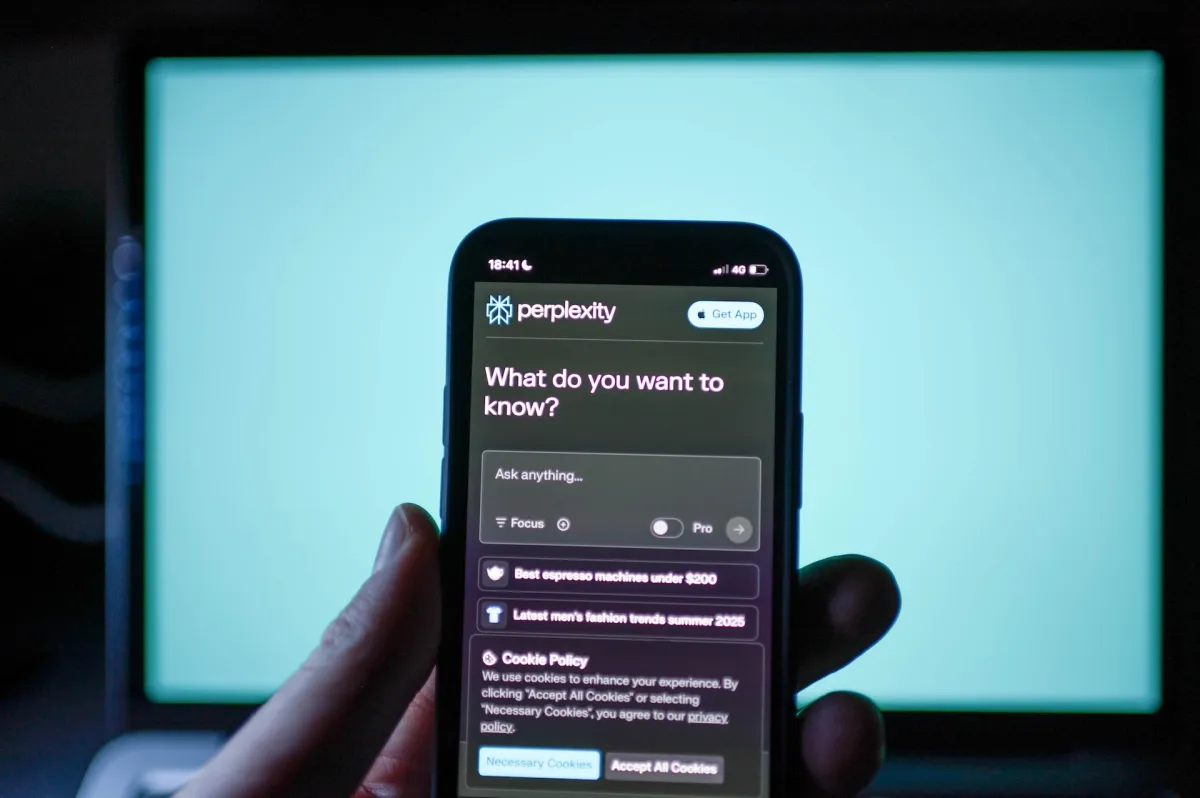 Samsung may incorporate Perplexity's AI tech in its phones
