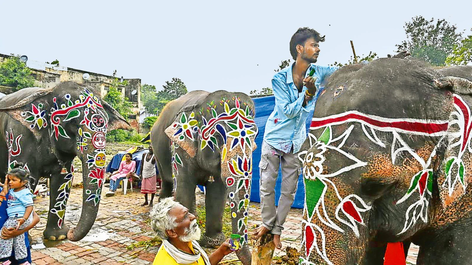 23,000 personnel, AI-enabled cameras: Ahmedabad all set for Rath Yatra today