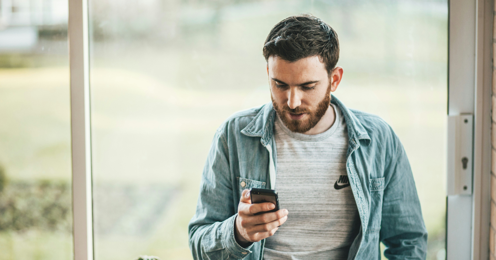 You’re not addicted to your phone — you’re starved for these 7 emotional needs