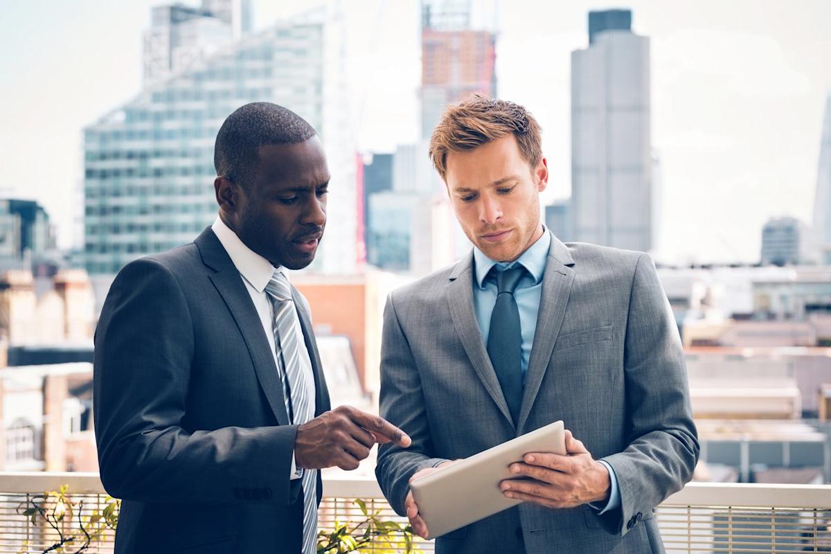 The Smartest Financial Stocks to Buy With $2,000 Right Now