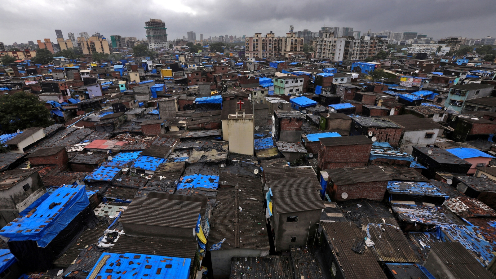 Weather updates: Mumbai, Pune set to receive heavy rains today