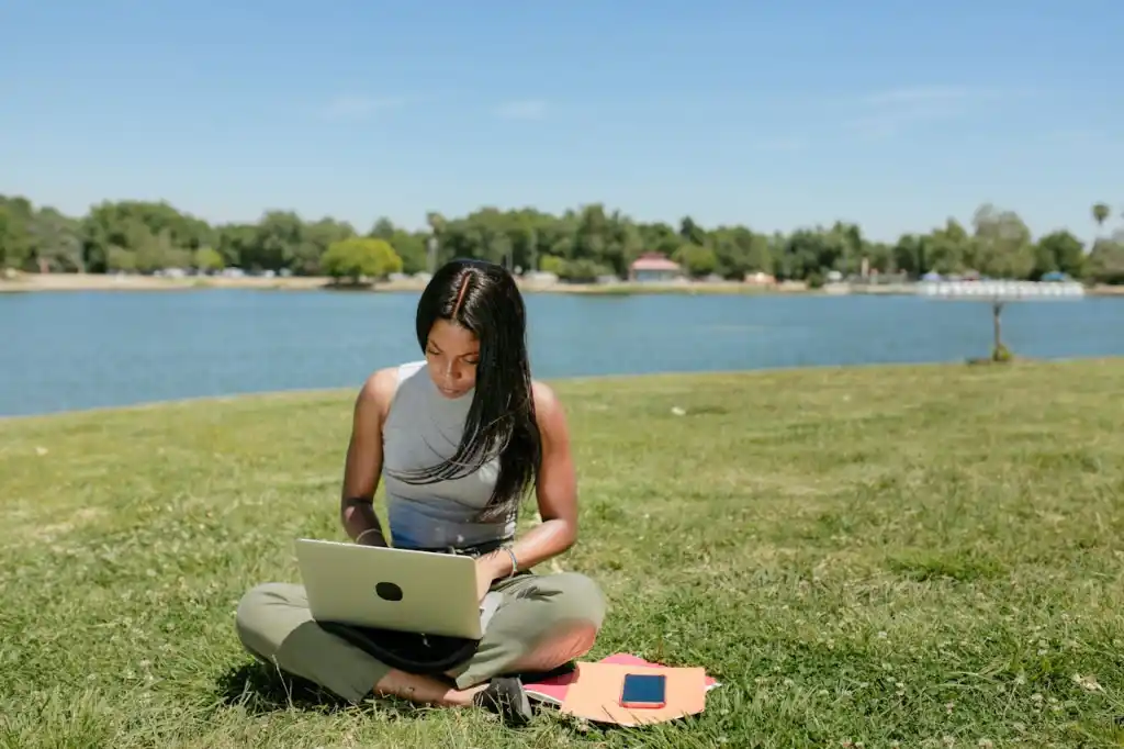 Travel Management Companies Are Starting to Tackle the Blended Travel Expense Issue