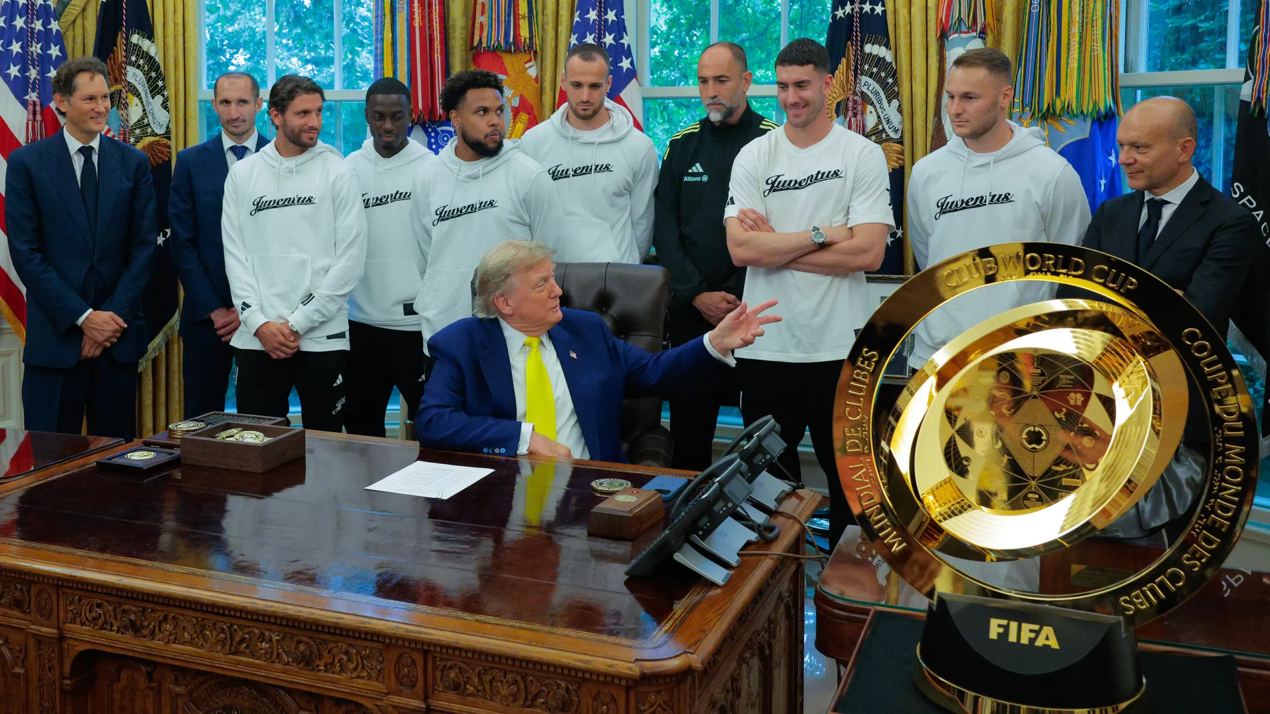 'Shut up and dribble' crowd has no problem mixing sports, politics now