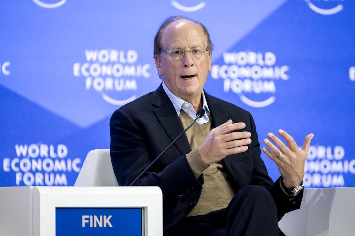 Kerry's notebook: Larry Fink wants your 401(k), investors are squeamish, what's Social Security hiding?