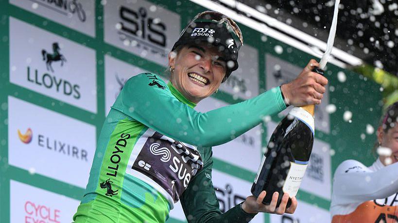 Wollaston denies GB's Ferguson to win Tour of Britain