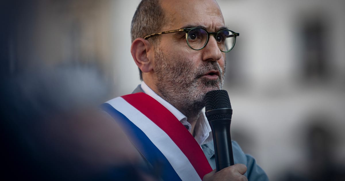 French MP authorized to travel to US after initial visa rejection