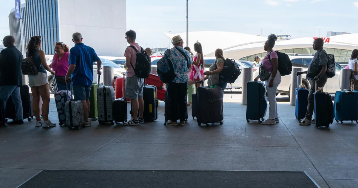 Record-breaking travel expected for Fourth of July