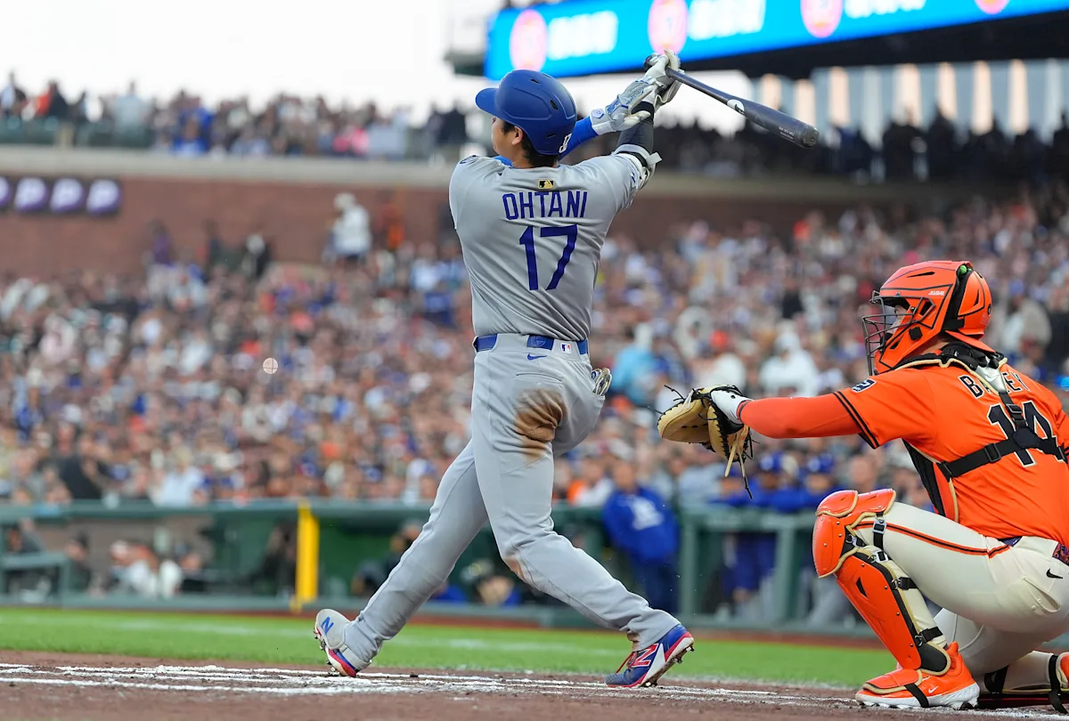 Shohei Ohtani clubs his first career splash hit, but Dodgers can't avoid 7th straight loss
