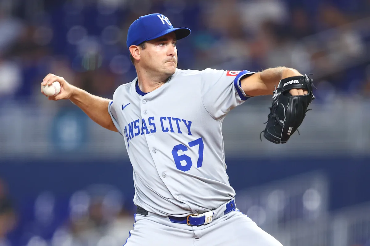 MLB trade deadline: Pitcher Seth Lugo reportedly reaches contract extension with Royals