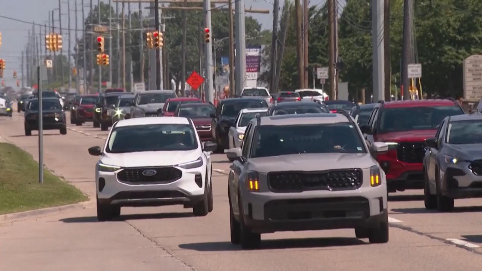 Holiday weekend travel outlook
