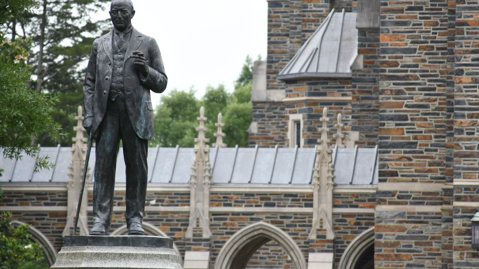 Federal investigations into Duke University come at time of financial uncertainty