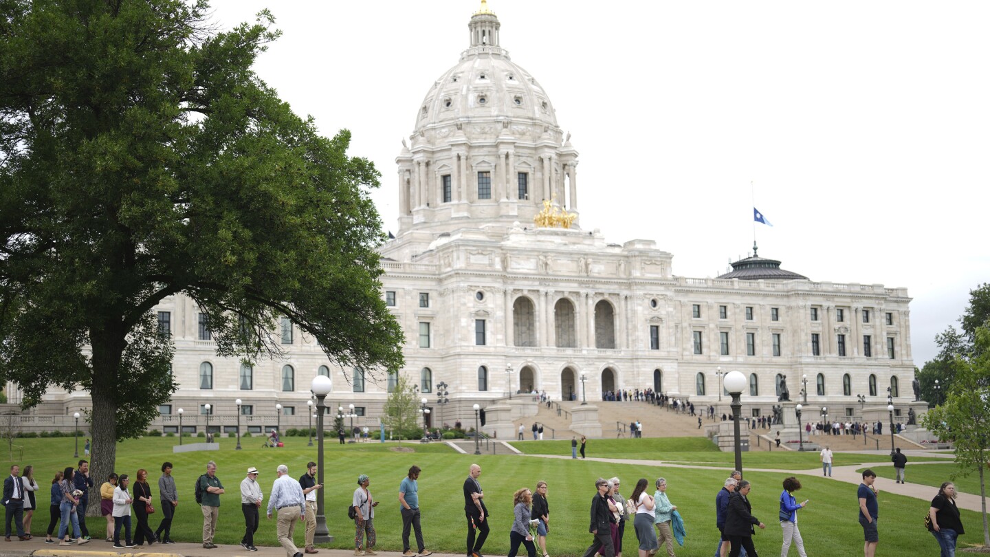 Man with mental health issues found naked in Minnesota Capitol, raising new security concerns