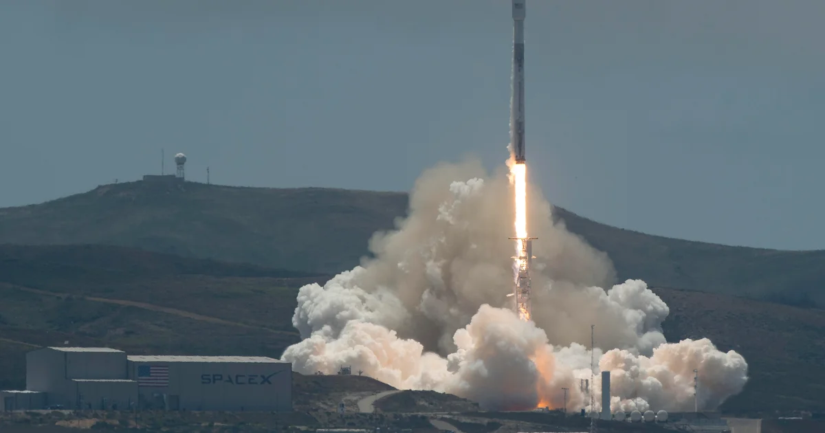 SpaceX launch could create sonic boom in Southern California, officials advise