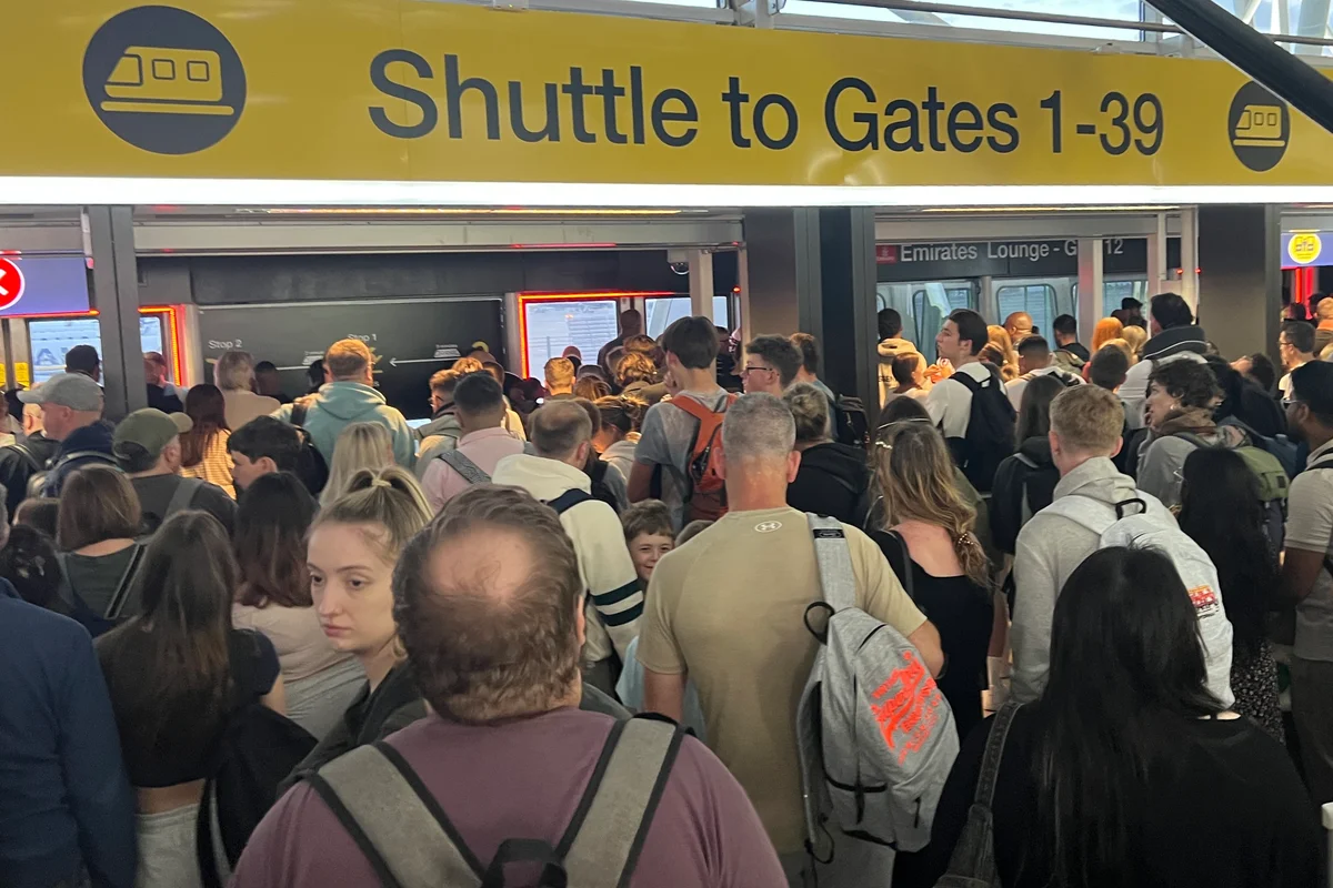 Great getaway summer 2025: the forecast for air, rail, road and ferry