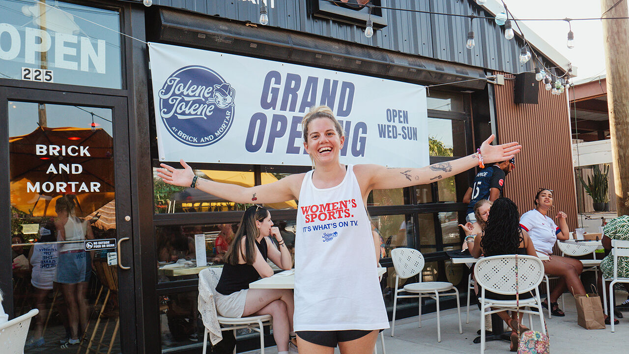 The year of the women’s-sports bar