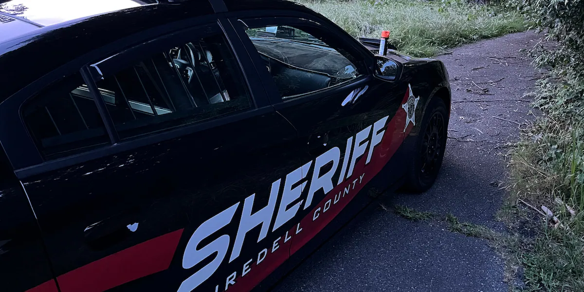 Deputies searching for woman accused of abusing pets at Iredell County grooming business