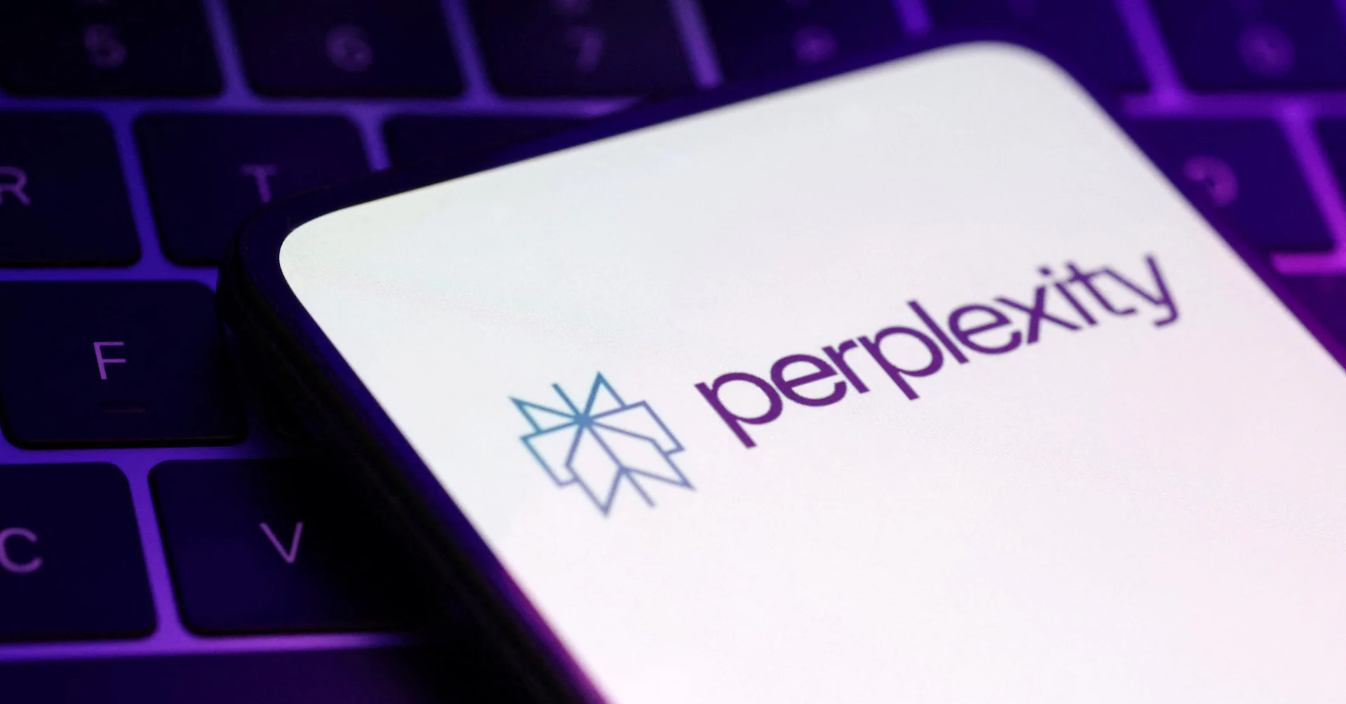 Perplexity in talks with phone makers to pre-install Comet AI mobile browser on devices