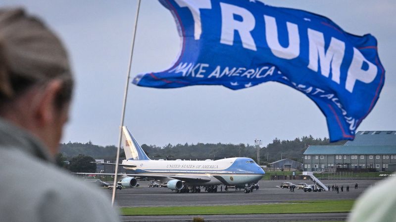 Trump flees Washington controversies for golf-heavy trip to Scotland