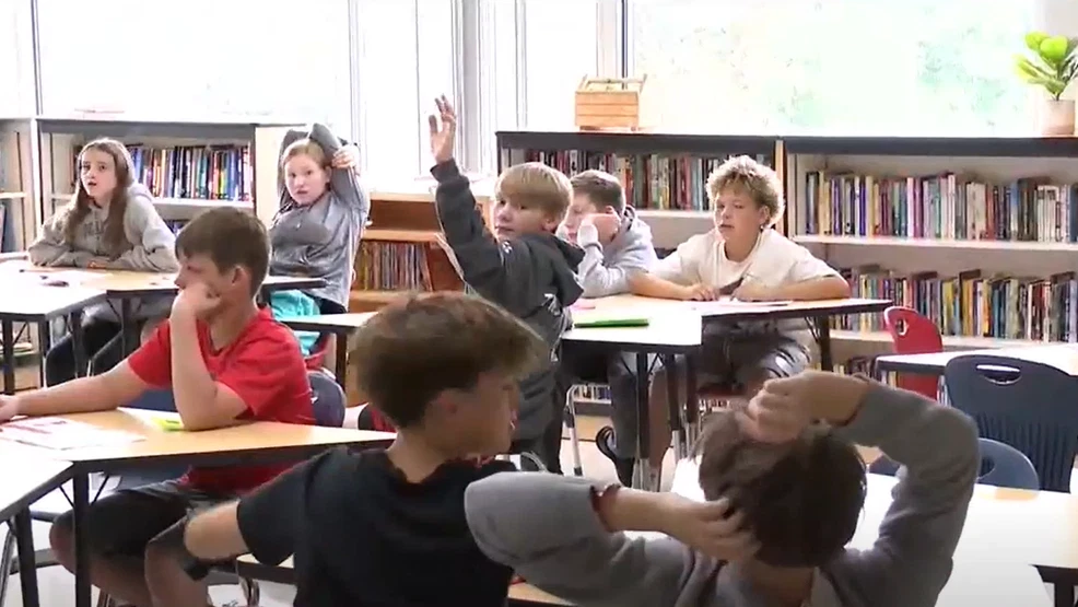 New UO program partners with middle schools to tackle early mental health challenges