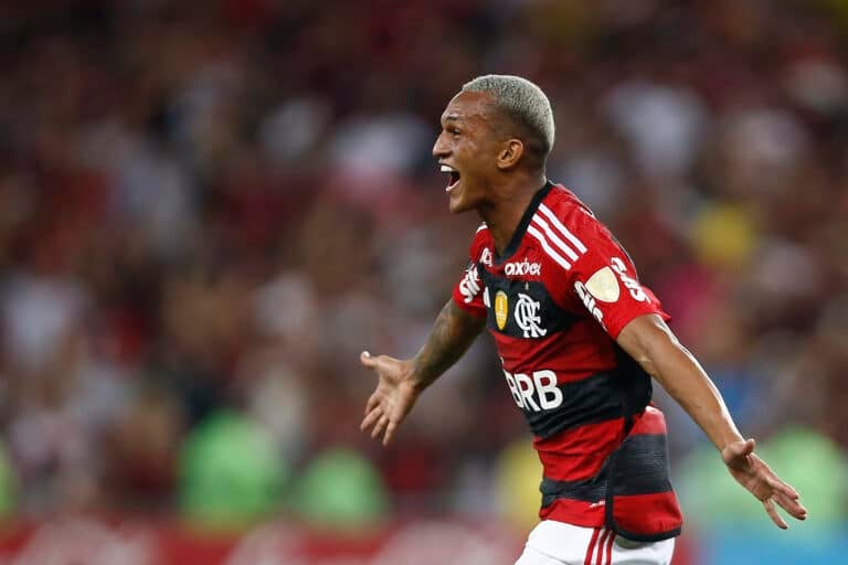 Roma eyeing two Flamengo players