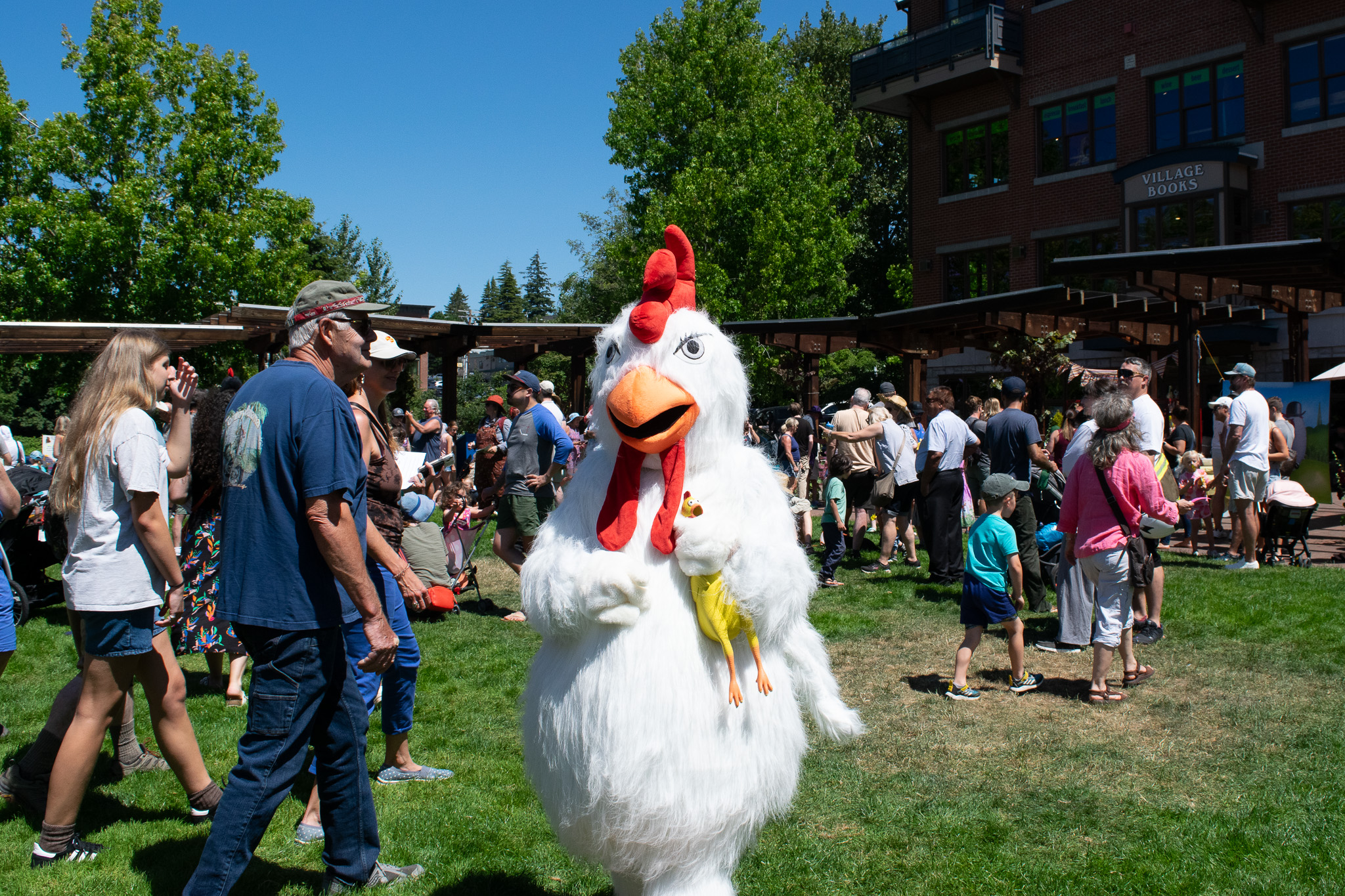 Lifestyle Lookout: July 4th weekend, live music at the Mount Baker Theatre and family fun at the Bel