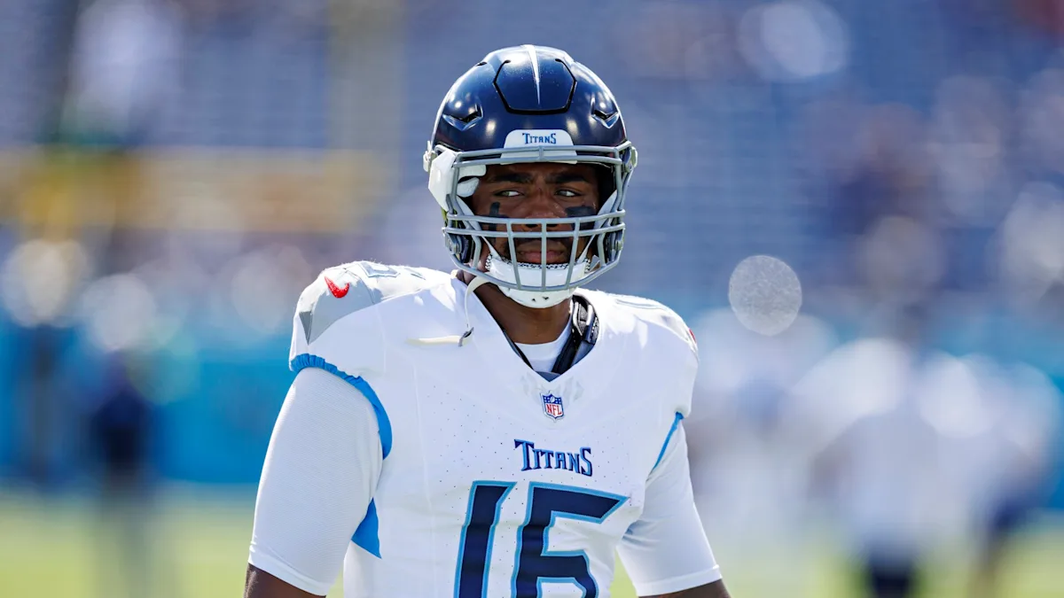 Treylon Burks being evaluated after injuring shoulder in practice