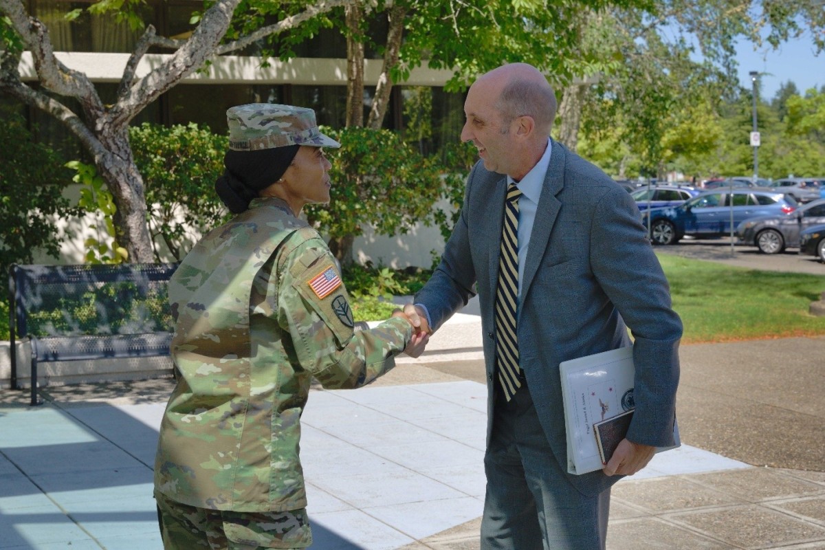 Dr. Stephen Ferrara, Acting Assistant Secretary of Defense for Health Affairs, visits Madigan Army Medical Center