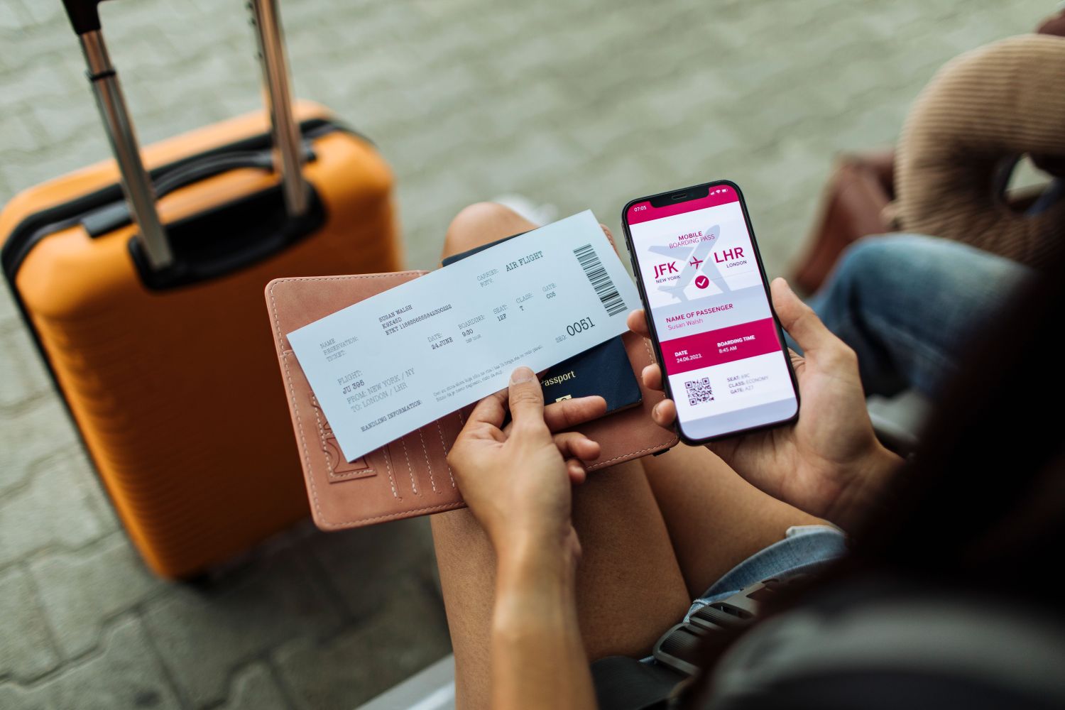 Why You Should Always Print Your Boarding Pass Before a Flight—and How to Store It Properly