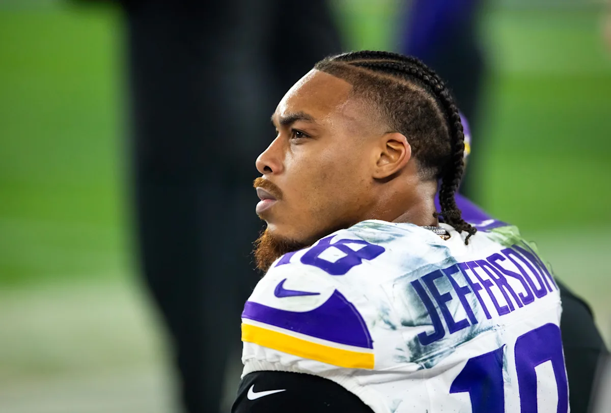 Justin Jefferson injury update: Vikings star WR suffers hamstring strain