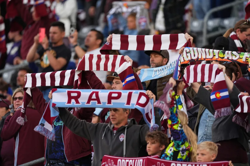 Rapids create numerous chances, drop home match against Sporting Kansas City