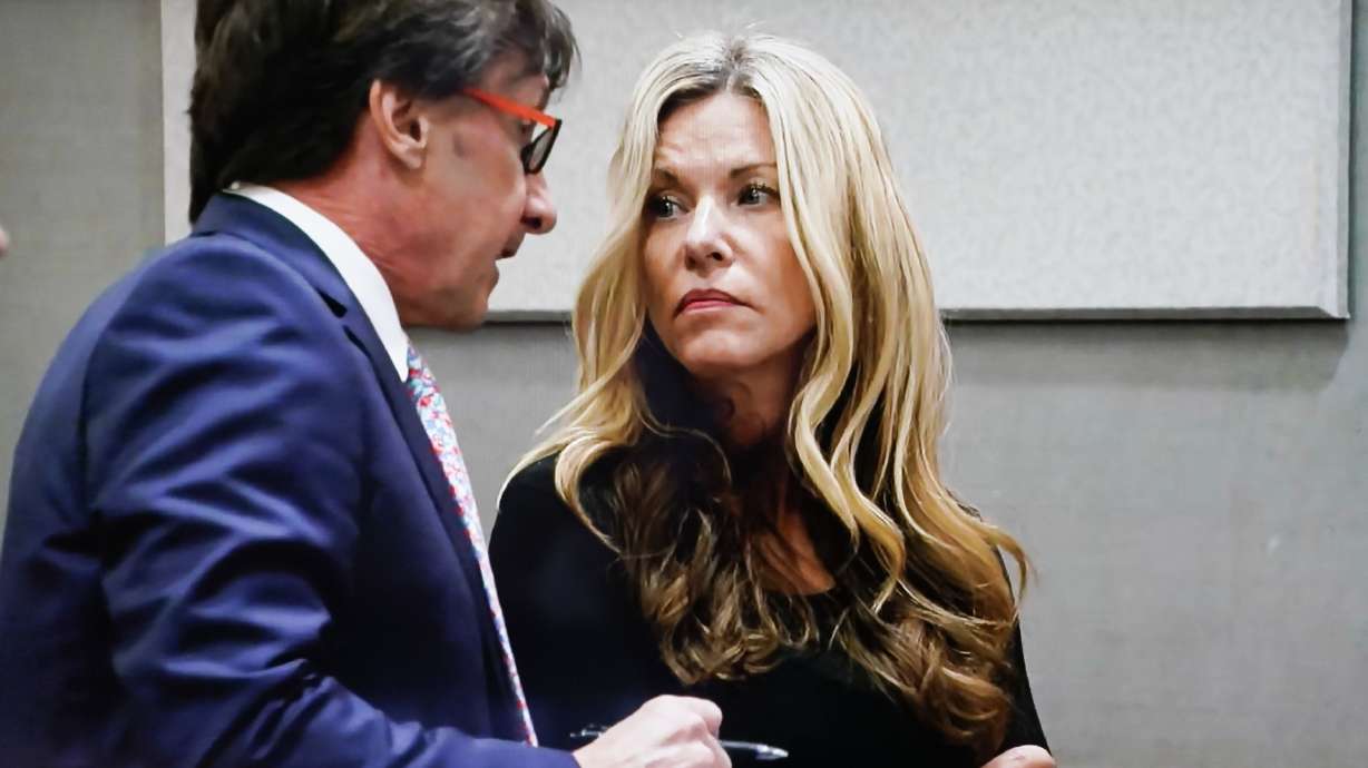 Watch live: Lori Daybell sentenced for Arizona conspiracy to murder convictions