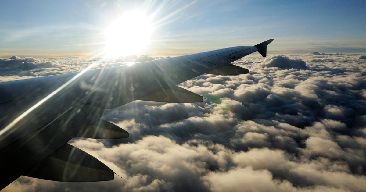 Dark Web Hackers Moonlight as Travel Agents