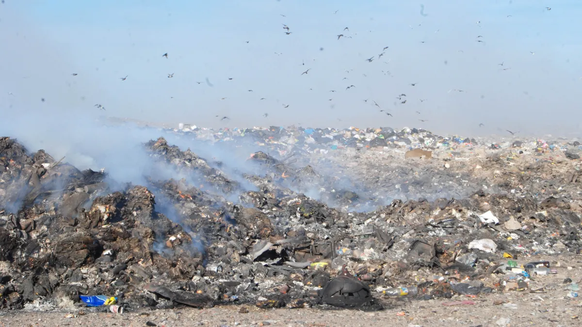 Cipolletti and an open-air landfill: between environmental collapse and the hope for a structural solution