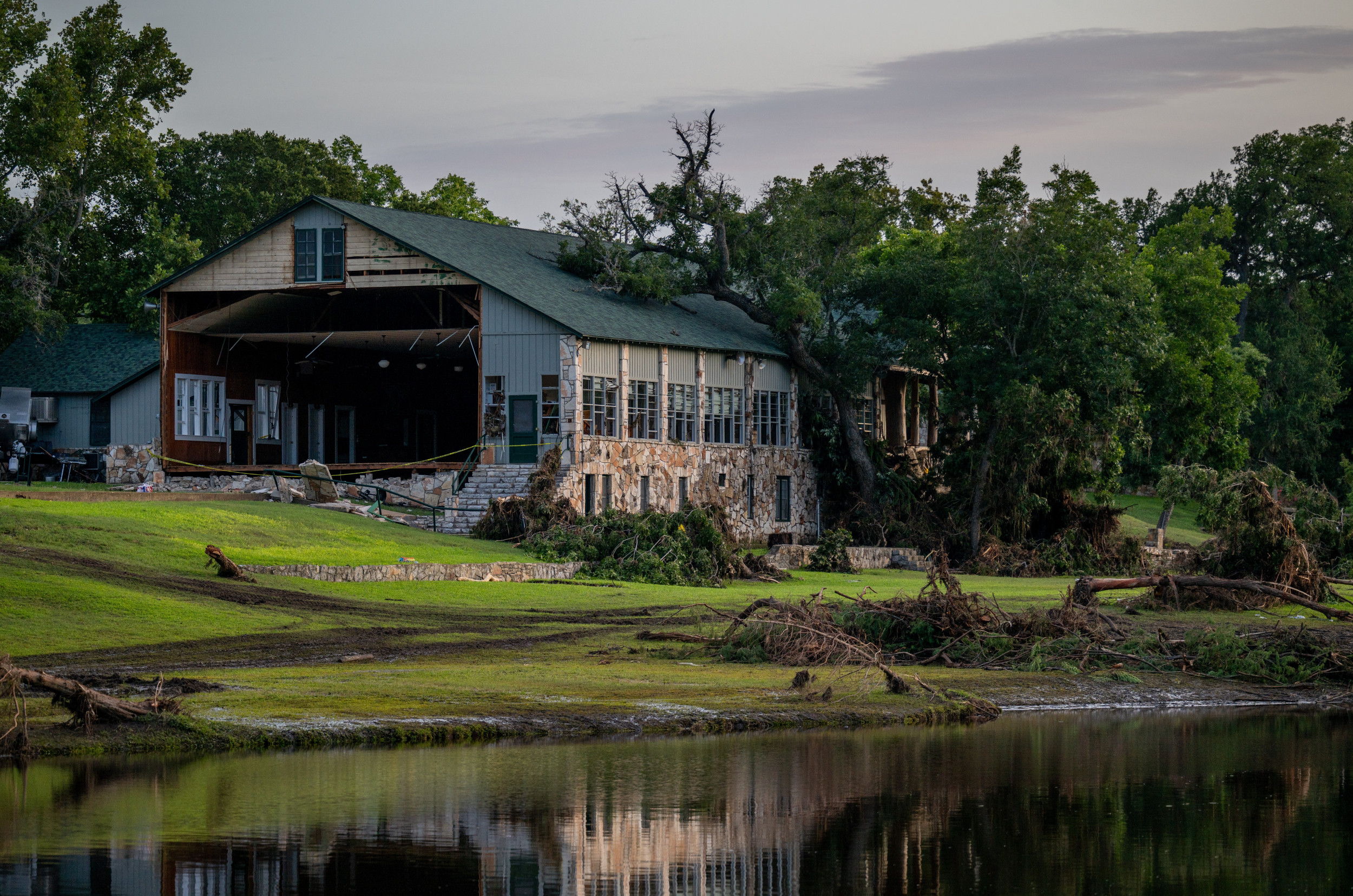 FEMA deleted Texas camp's buildings from flood map—report