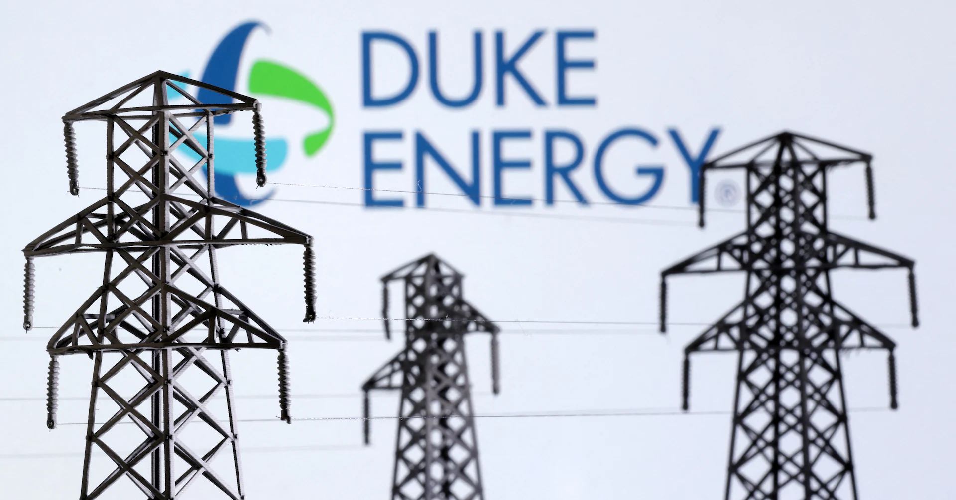 Duke Energy to sell Tennessee natural gas business to Spire for $2.48 billion