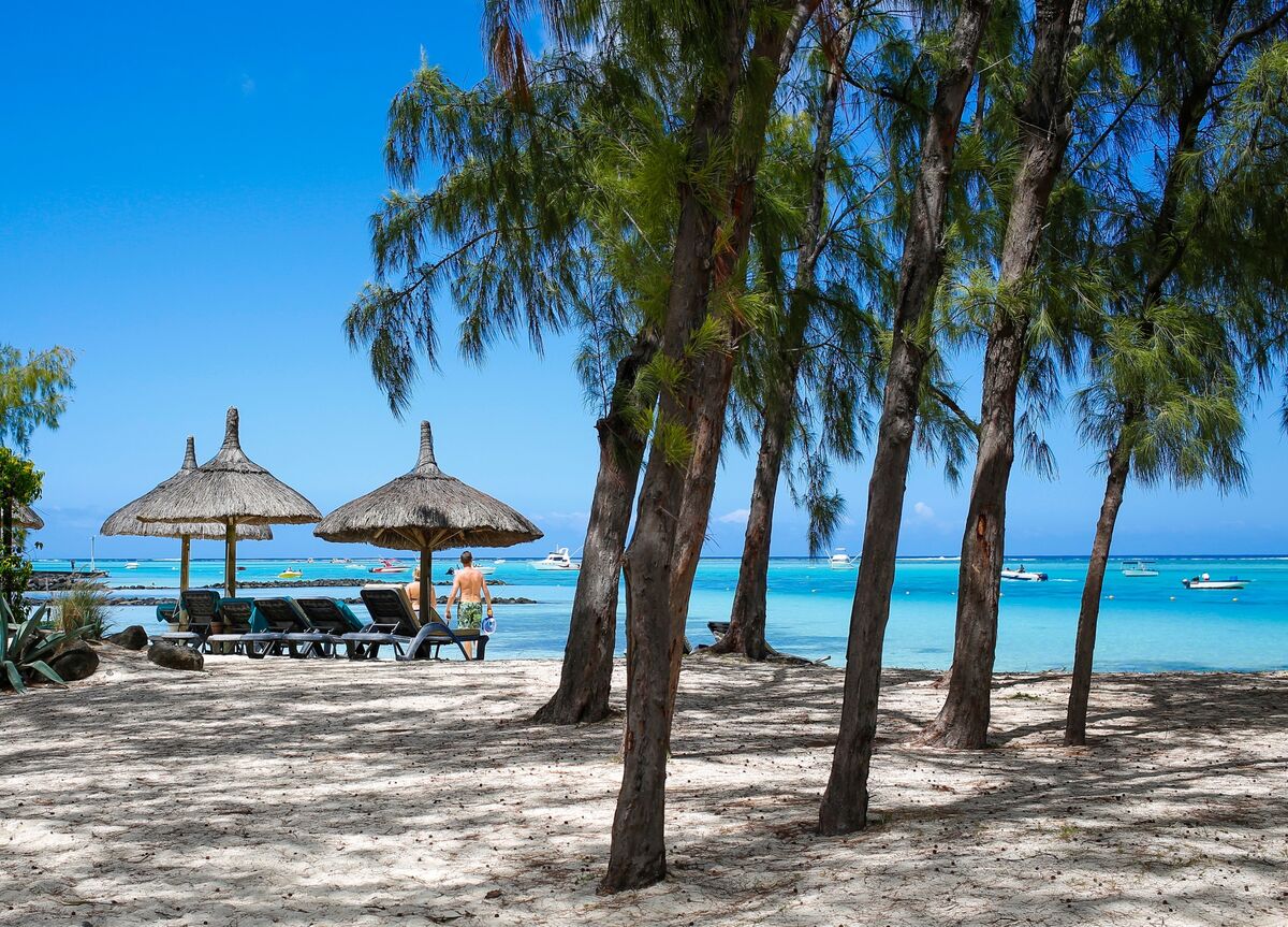 Mauritius Courts Swiss Wealth Managers to Boost Financial Sector