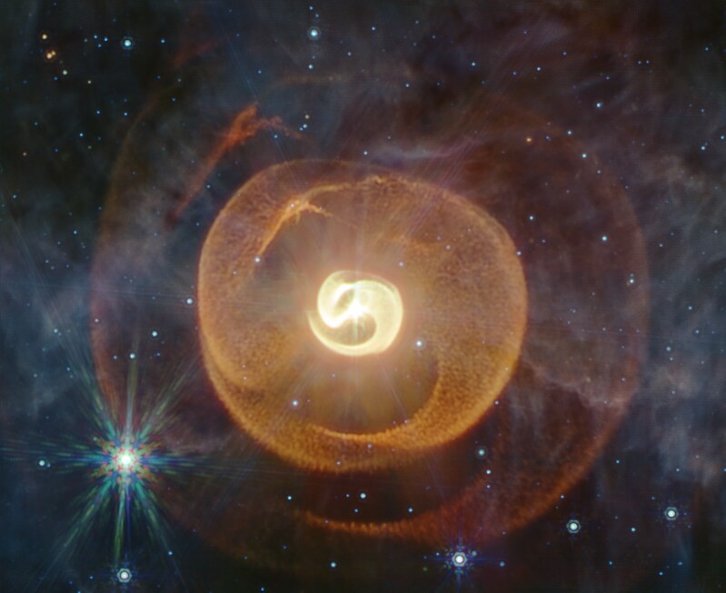Meet Apep, a pair of dying stars in a swirling nebula
