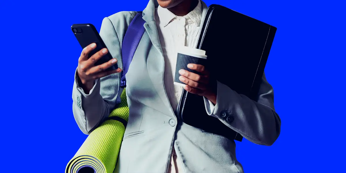 Successful women shared their morning routines with us. Lemon water, dance parties, and phone time are key.