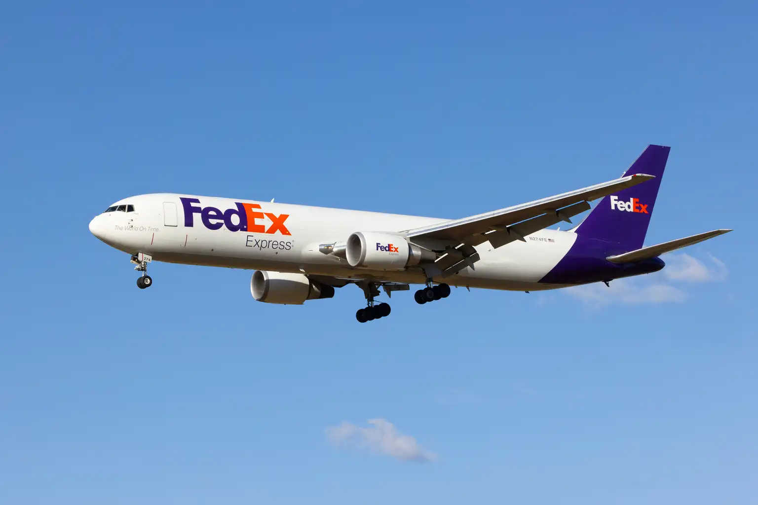FedEx Stock Is A Buy Despite An Uncertain Macro-Environment (NYSE:FDX)
