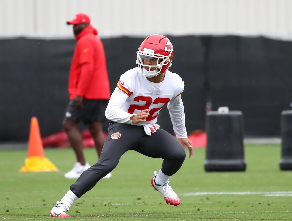 WATCH: Trent McDuffie intercepts Patrick Mahomes at Chiefs Training Camp