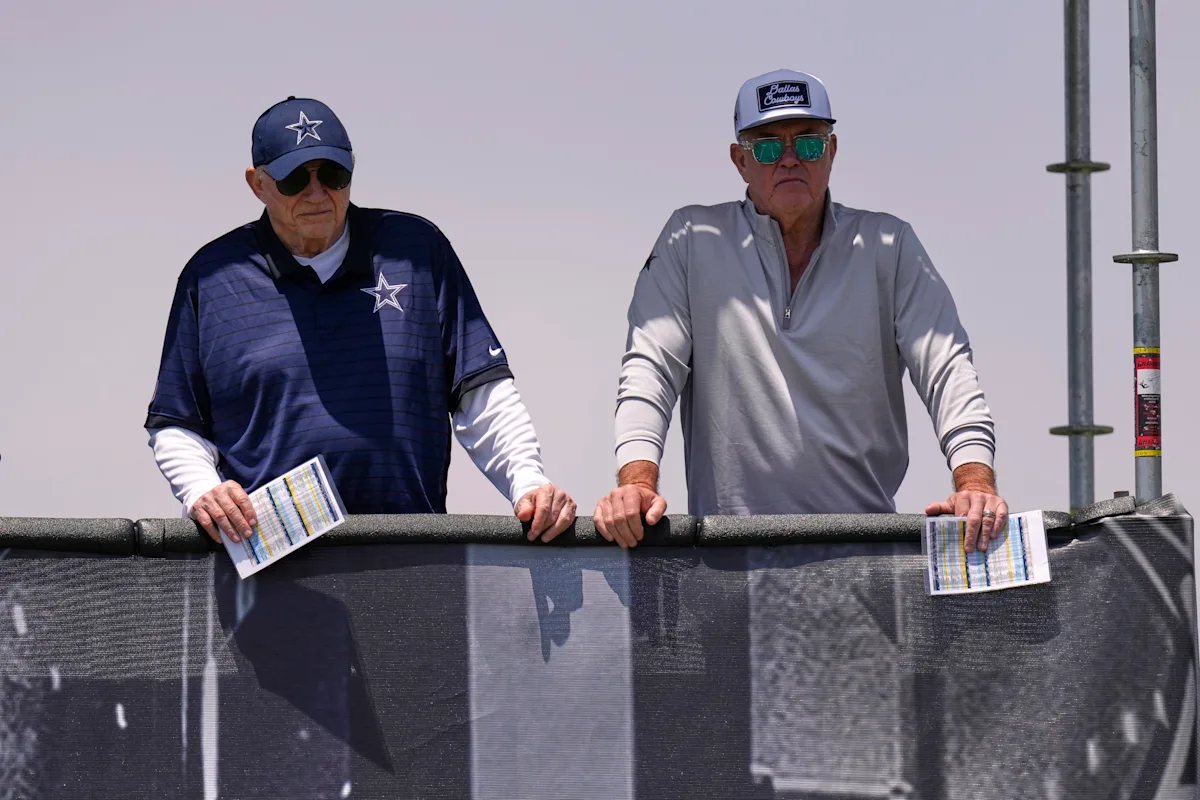 Cowboys VP Stephen Jones says Micah Parsons has 'to want to be paid' as he enters second phase of training camp without an extension
