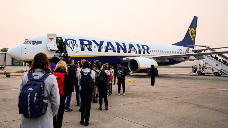 Europe’s biggest airline weighs up increasing bonuses for staff who spot oversize bags