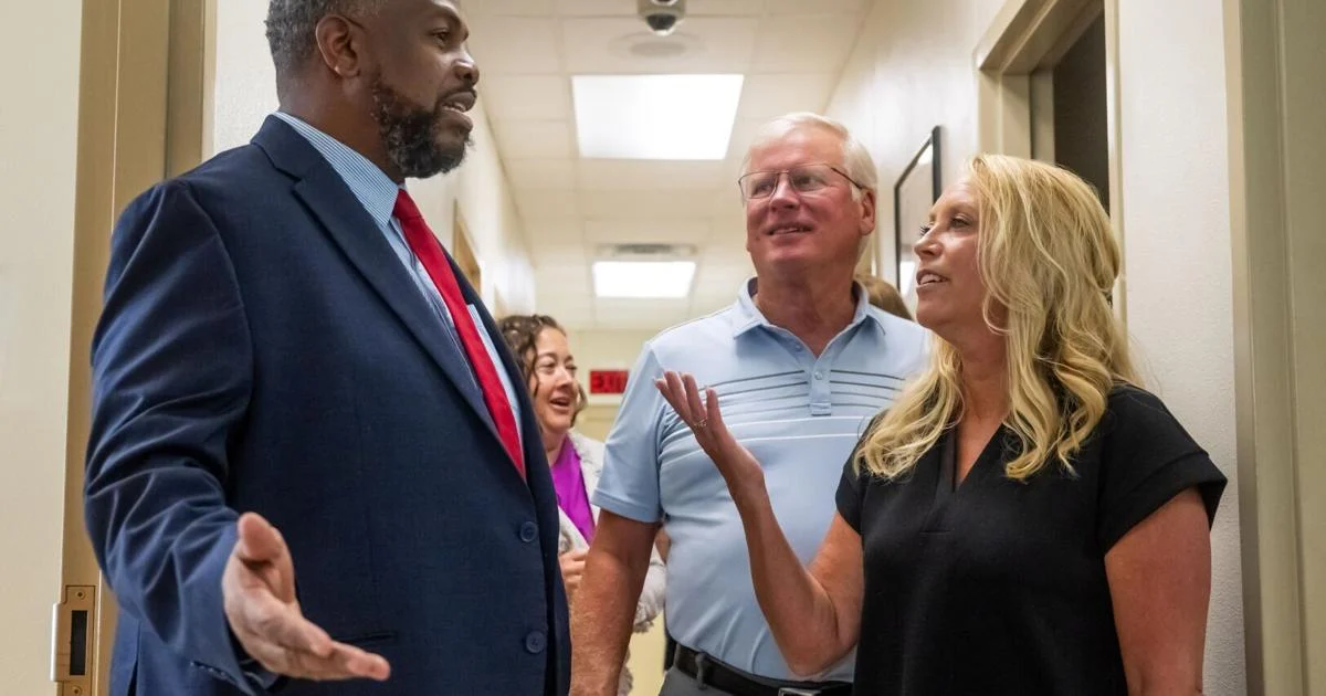 Joe Burrow Foundation's newest project? Helping with mental health in Baton Rouge schools.