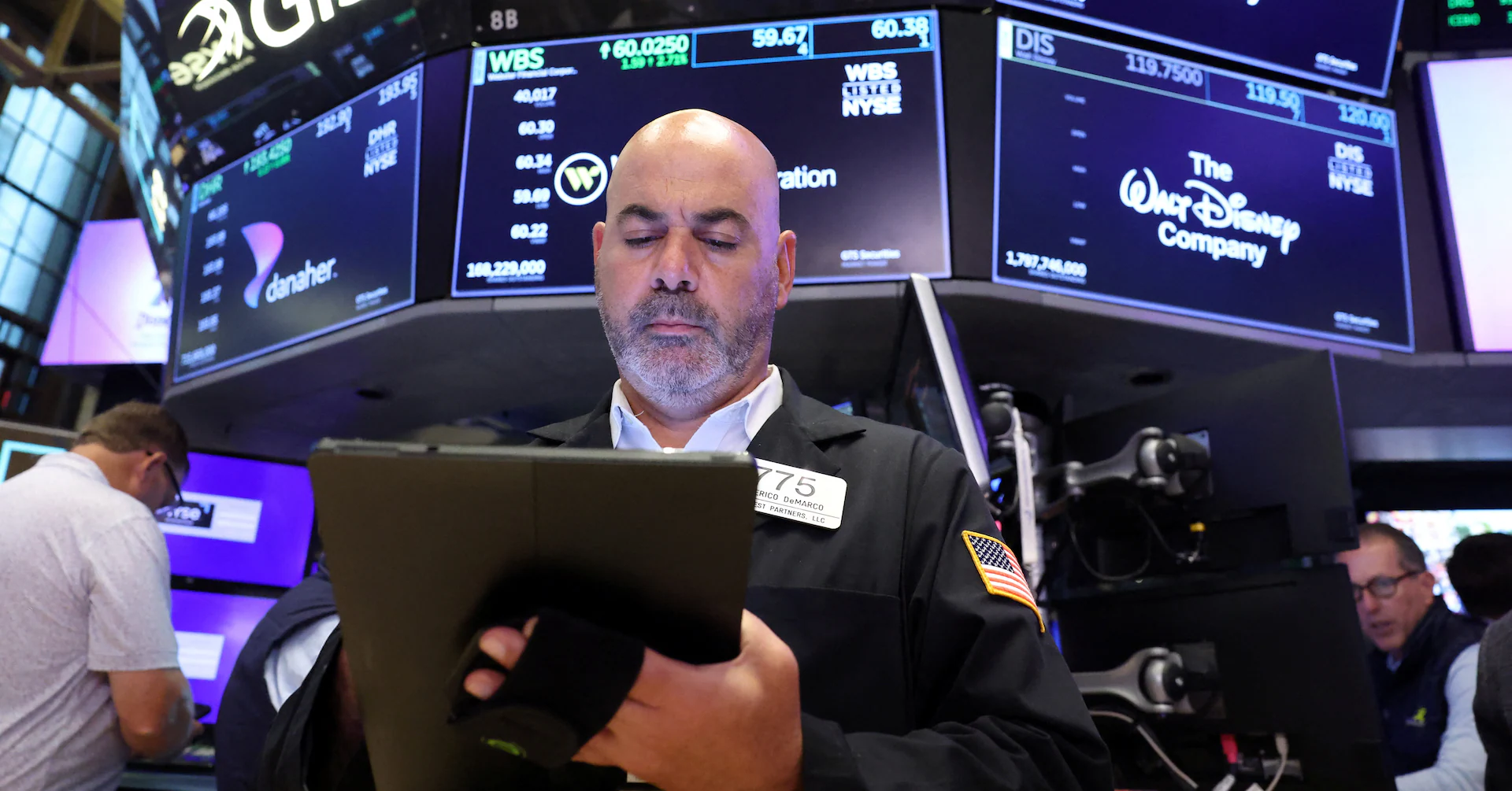 Nasdaq, S&P 500 hit fresh records as trade talks, tech earnings in focus