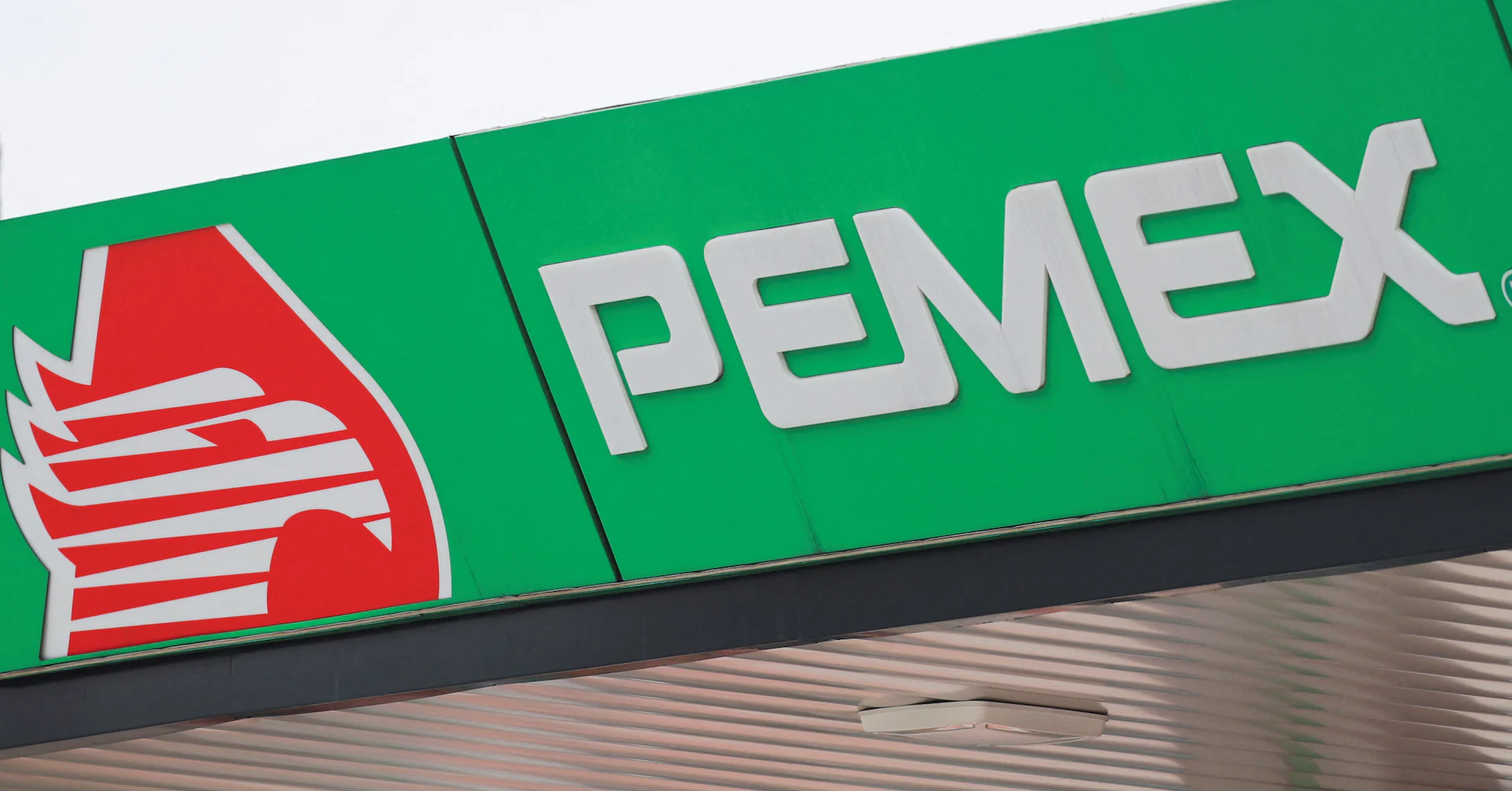 Mexico announces operation to fortify Pemex's finances