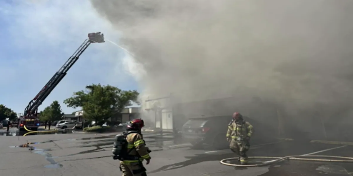 Large fire at business in Salem