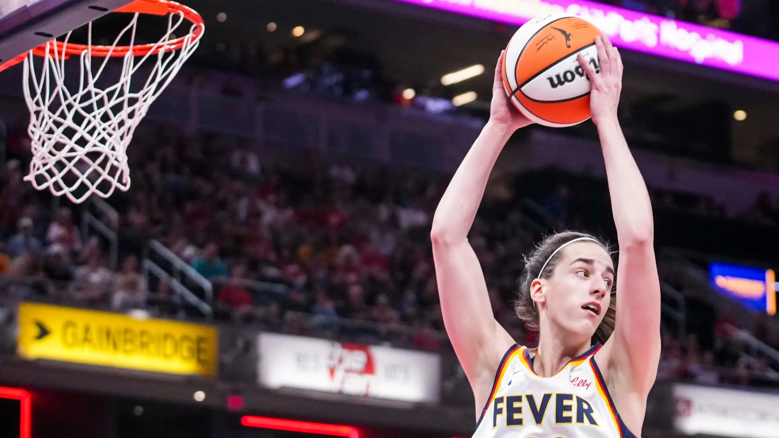 Caitlin Clark rookie card sells for $660,000, breaking women’s sports card record