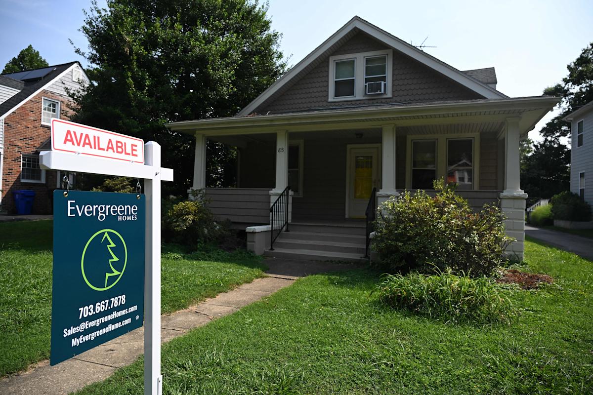 Canceled home sales surge as fed-up buyers and sellers walk away
