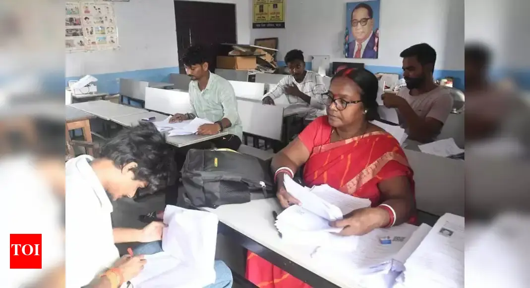 Foreign nationals found in Bihar electoral survey | Patna News