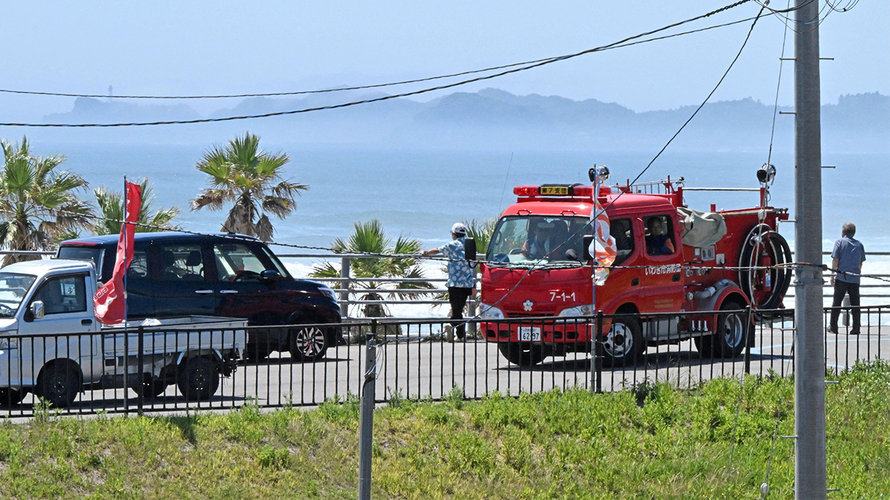 Tsunami waves arrive on Japan's coast after earthquake in Russia, triggering Tsunami alerts for US W